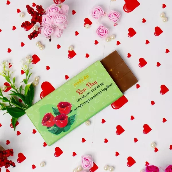 Dibha Ruchoks Valentines Special Roasted Almond Chocolate Bars - 65 gm