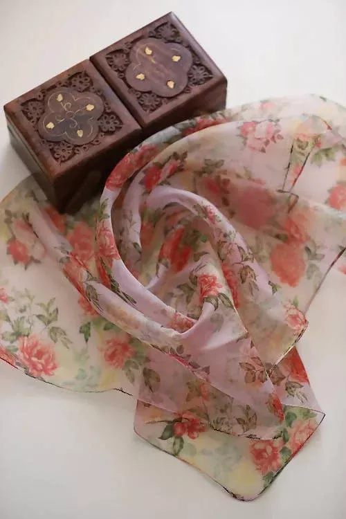Diva Globe Floral Organza Bhandana