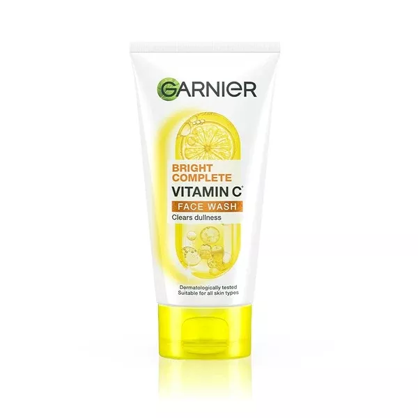 Garnier Bright Complete Vitamin C Facewash - 100 gm