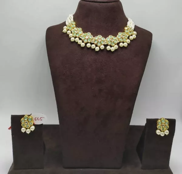 Khavi Arts Enamel Studded Pearl Choker-Mint Green