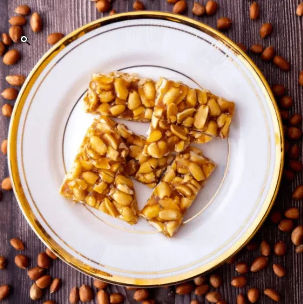 The State Plate Groundnut Chikki - 400 gm