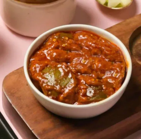 The State Plate Raw Mango Pickle - 200 gm
